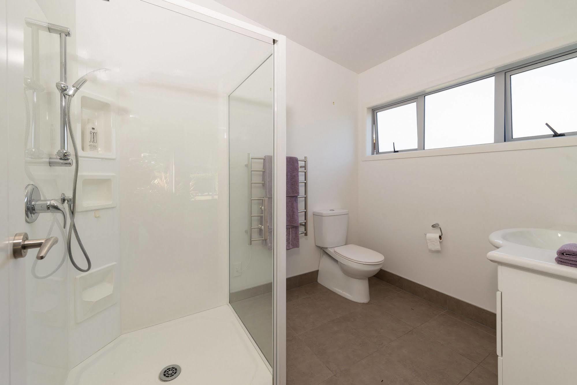 Lupin Lodge Bed & Breakfast Taupo Luaran gambar