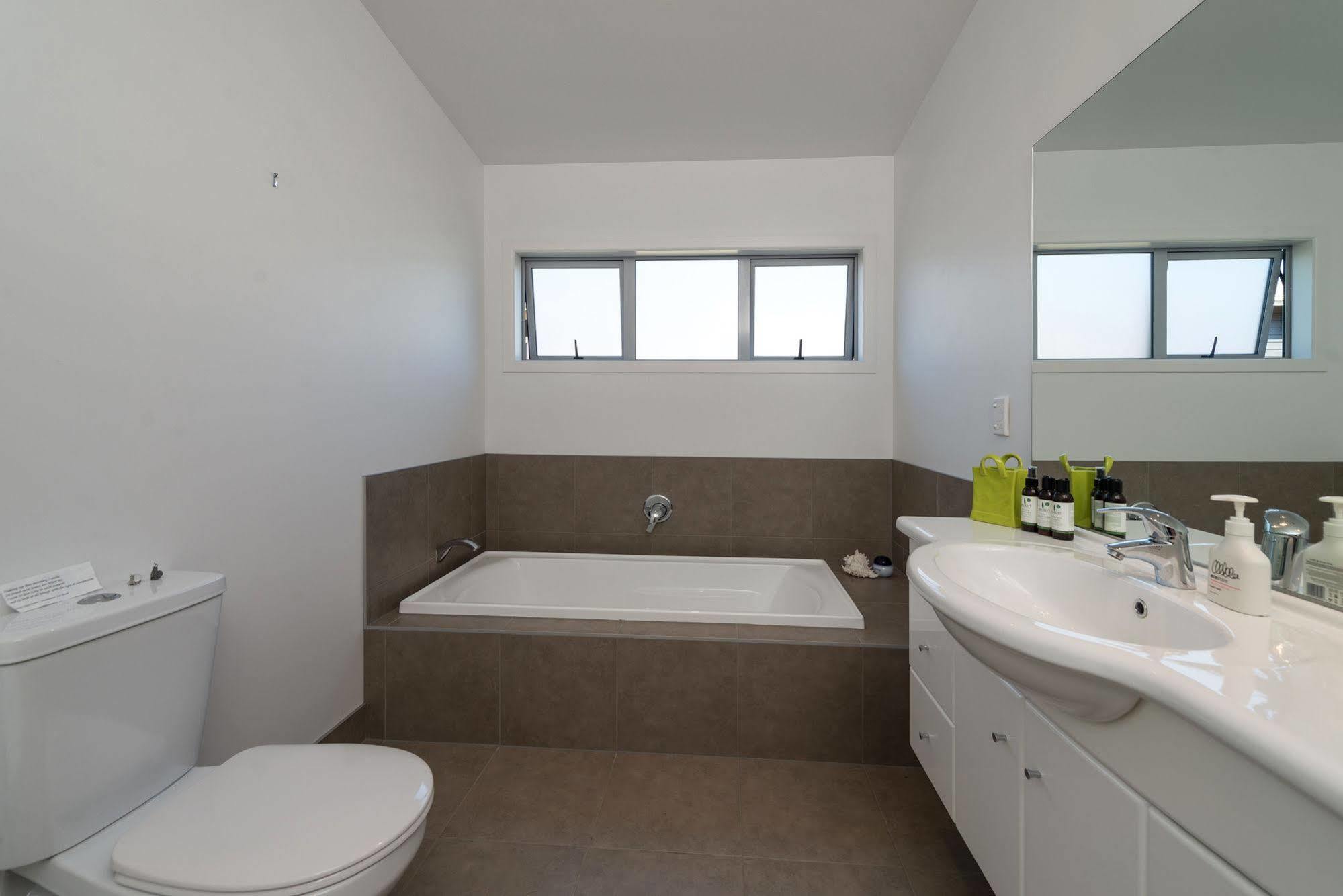 Lupin Lodge Bed & Breakfast Taupo Luaran gambar